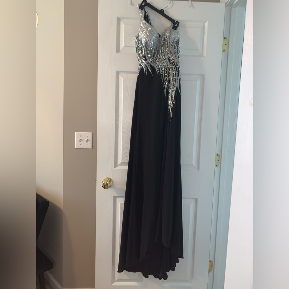 Formal elegant dress, size 0, black with beautiful silver straps
